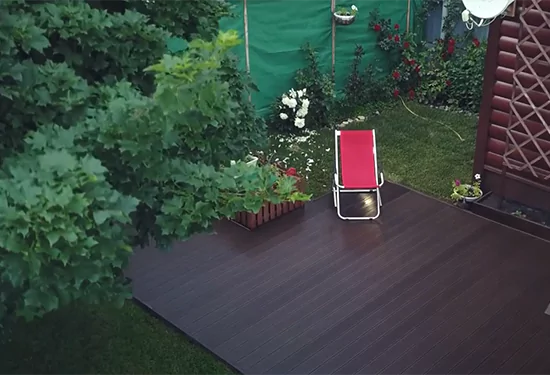 Рекомендации по уходу за террасной доской из ДПК